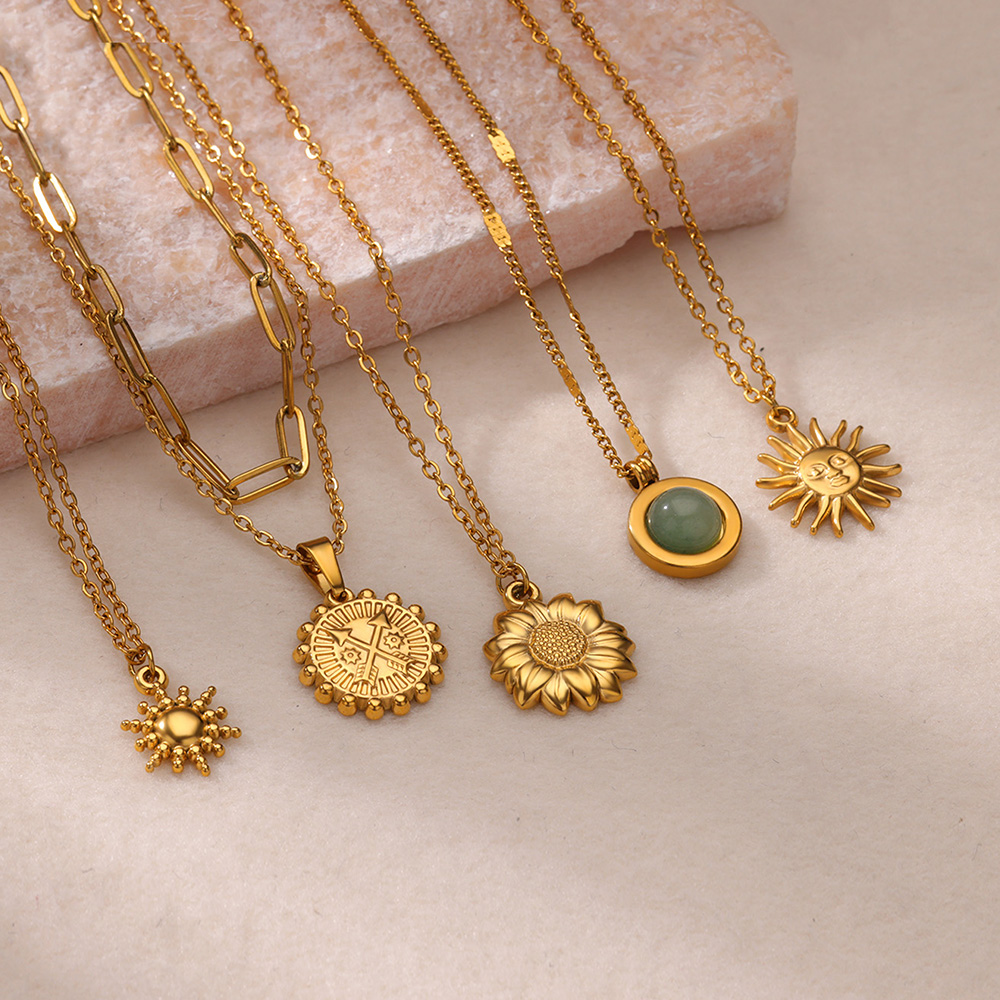 Birth Flower Necklace - Geometryczny naszyjnik ze stali nierdzewnej dla